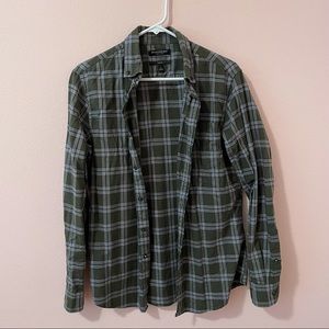 Banana Republic Men’s Green Plaid Luxe Flannel